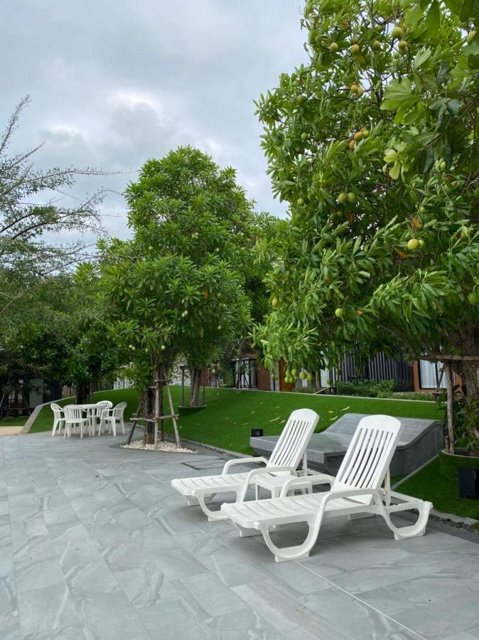 Saksiam Lakeside Resort نونتابوري المظهر الخارجي الصورة