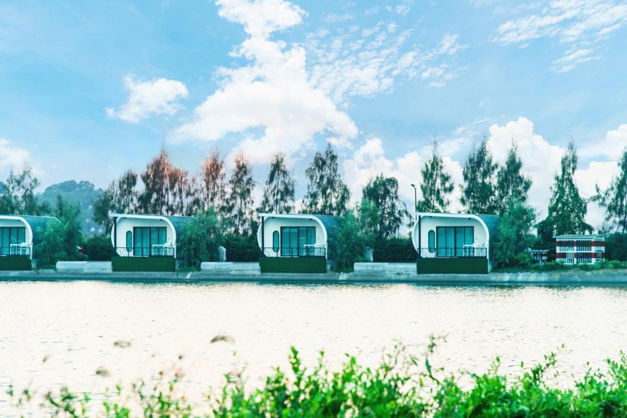 Saksiam Lakeside Resort نونتابوري المظهر الخارجي الصورة